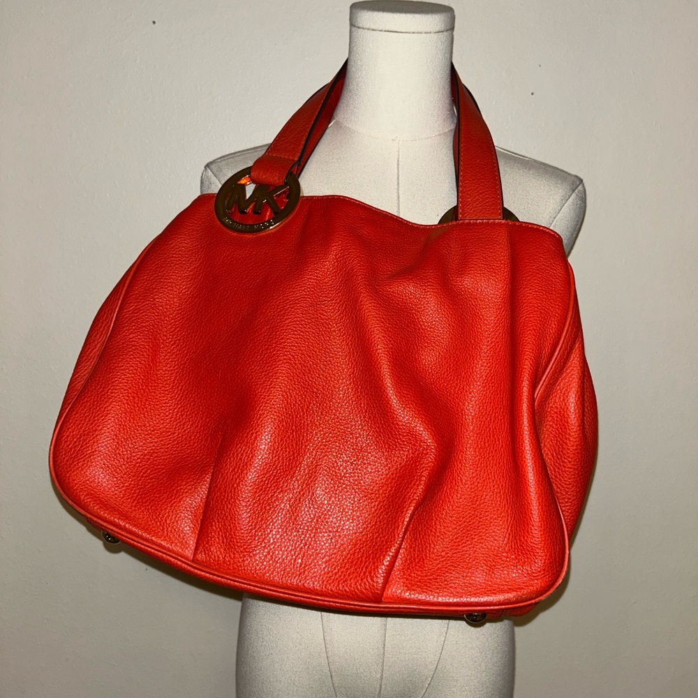 ❤️MICHAEL Michael Kors Pebble Leather Purse❤️